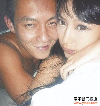陈冠希与谢芷蕙亲密照